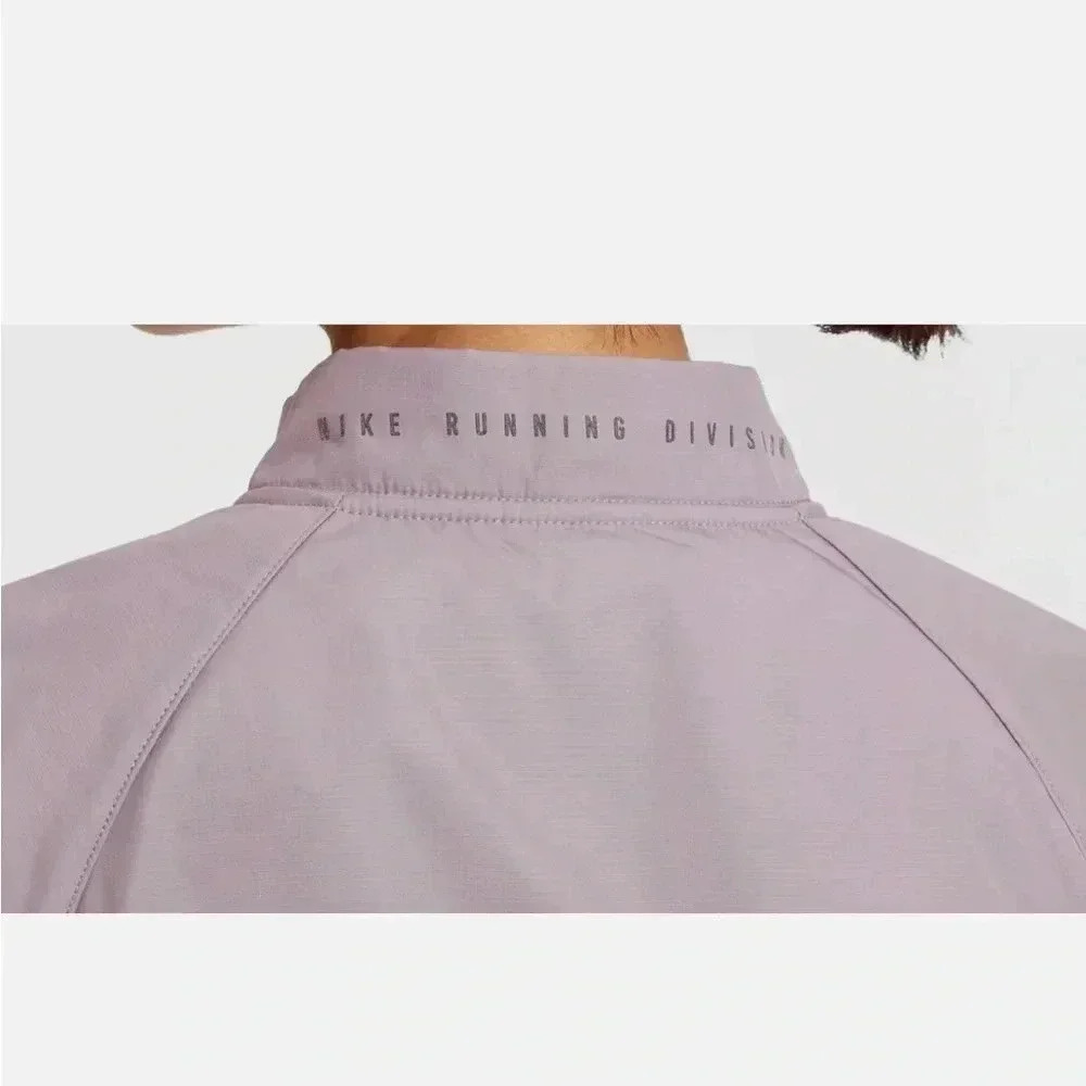Nike Women's Purple Smoke F Zip Run Division Jacket - Picture 6 of 13